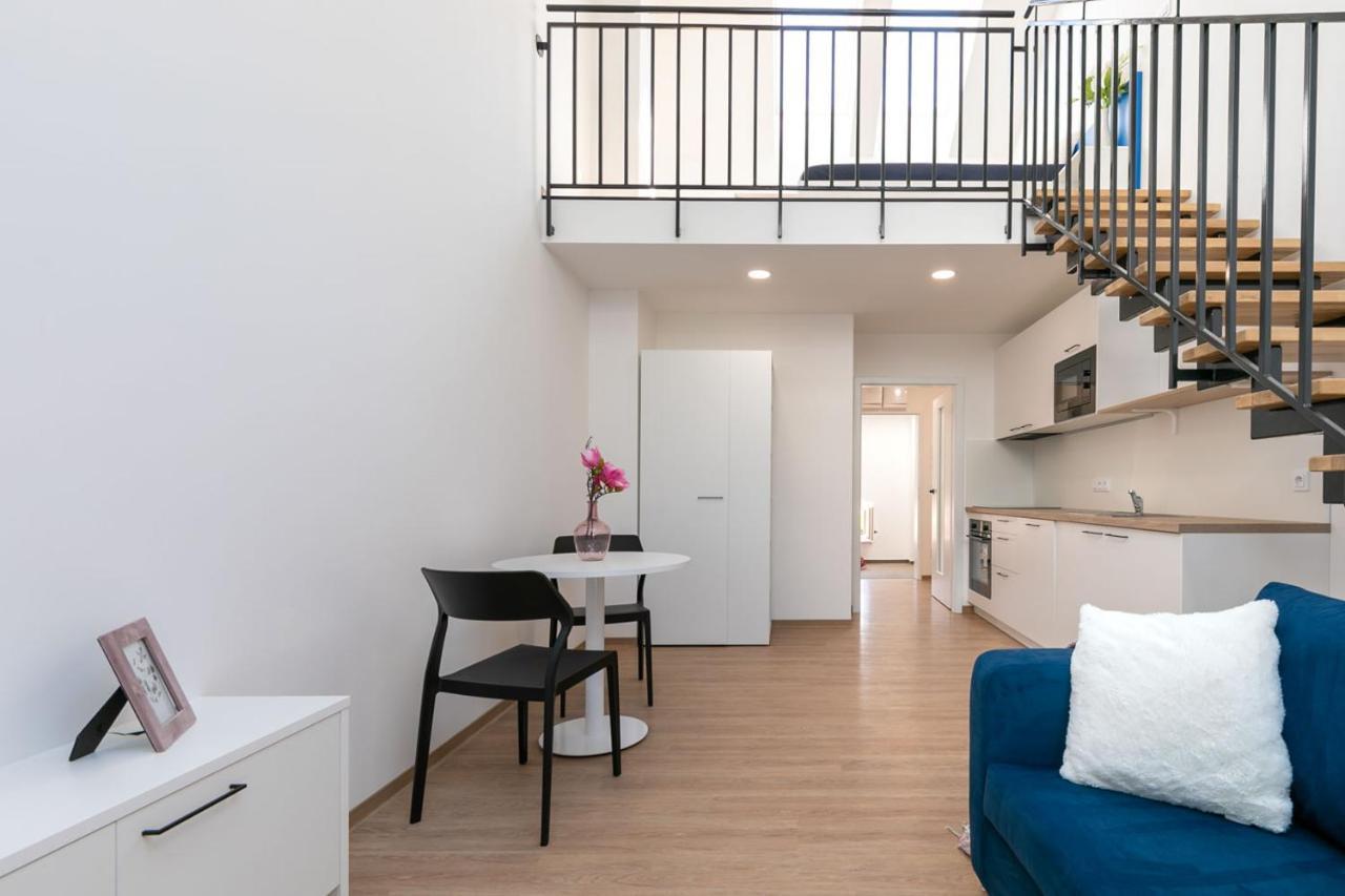 Mezonet - Postovska Centr Apartments Brno Eksteriør billede