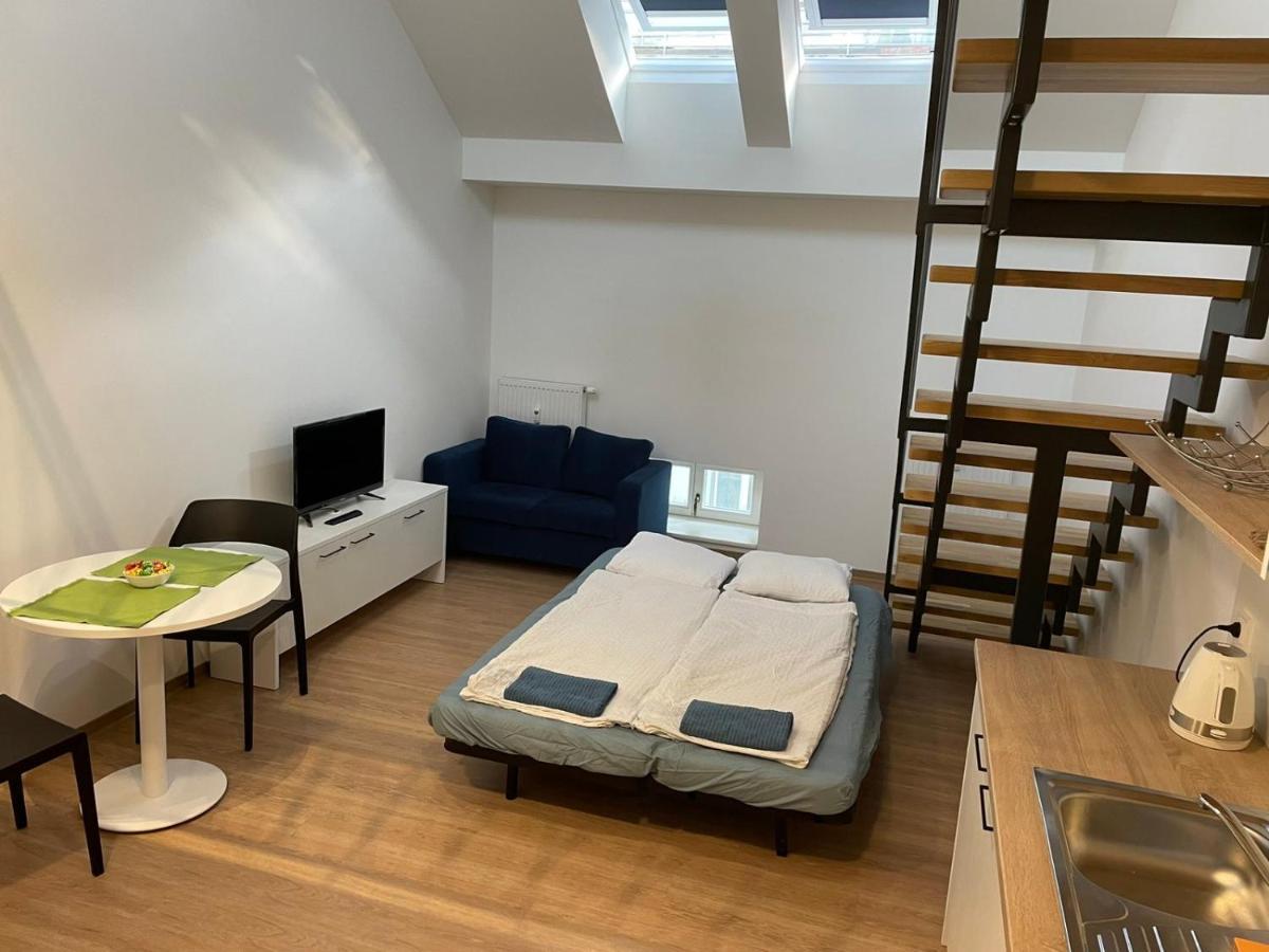 Mezonet - Postovska Centr Apartments Brno Eksteriør billede
