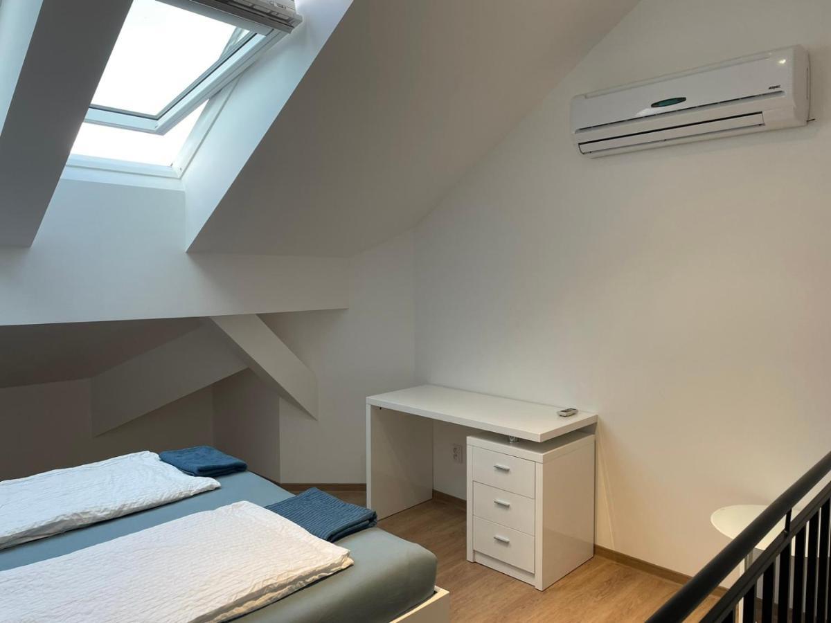 Mezonet - Postovska Centr Apartments Brno Eksteriør billede